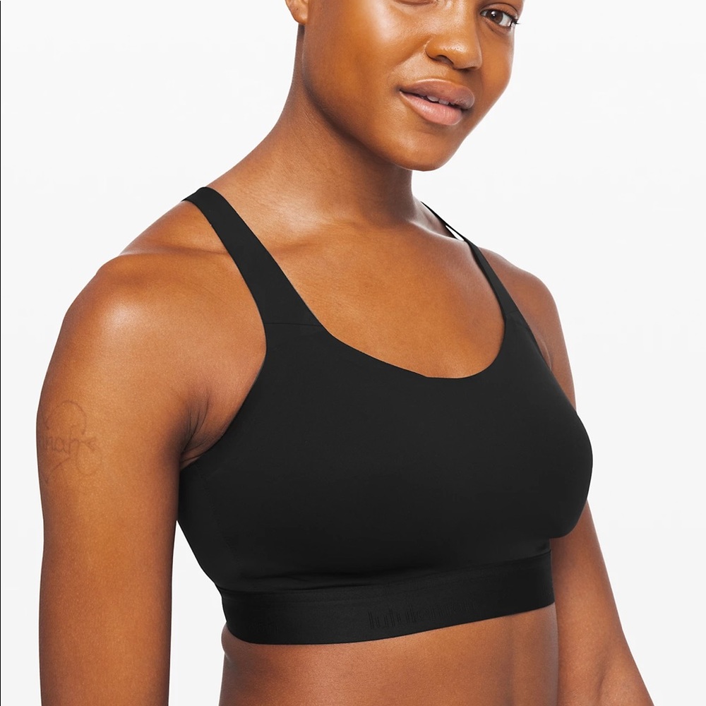 Fine Form Bra 
Medium Support D Cup
